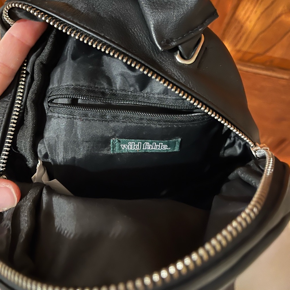 Wild Fable Mini Backpack/Crossbody - Picture 6 of 6